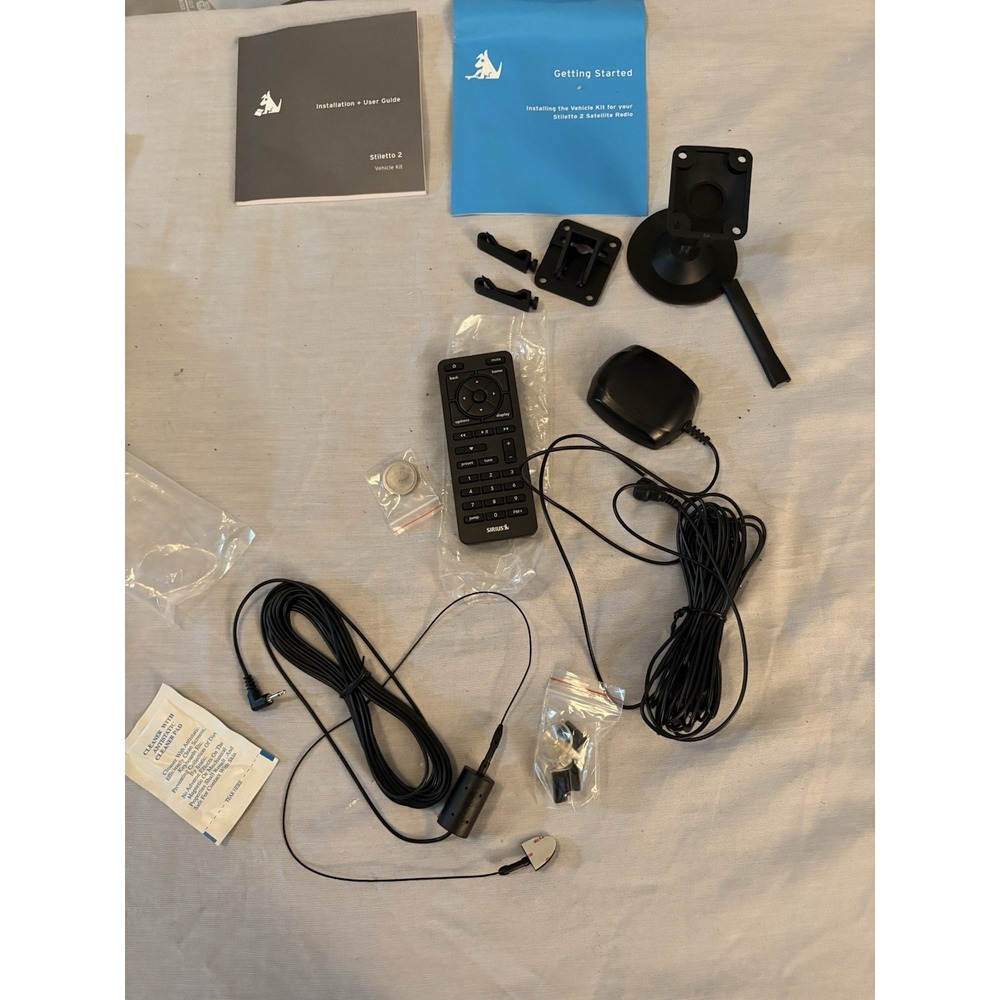 Sirius Stiletto 2 Vehicle Kit Complete with Antenna & Mount